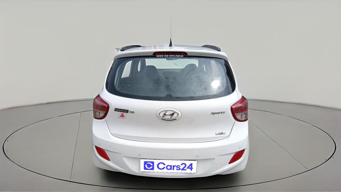 2016 Hyundai Grand i10 SPORTZ 1.2 KAPPA VTVT, CNG, Manual, 1,01,291 km, exterior