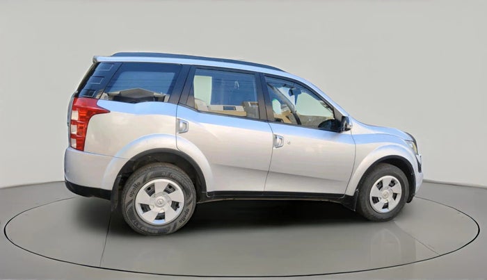 2017 Mahindra XUV500 W6, Diesel, Manual, 1,05,349 km, exterior