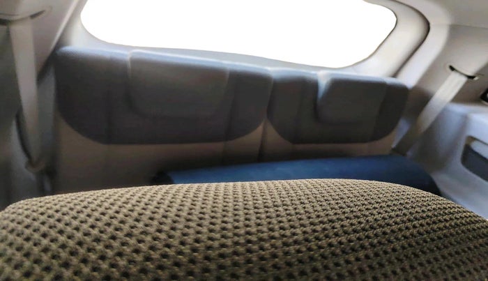 2017 Mahindra XUV500 W6, Diesel, Manual, 1,05,349 km, interior