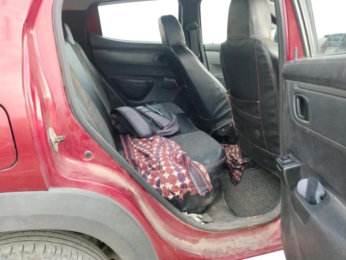 2017 Renault Kwid RXT 0.8, CNG, Manual, 1,15,503 km, interior