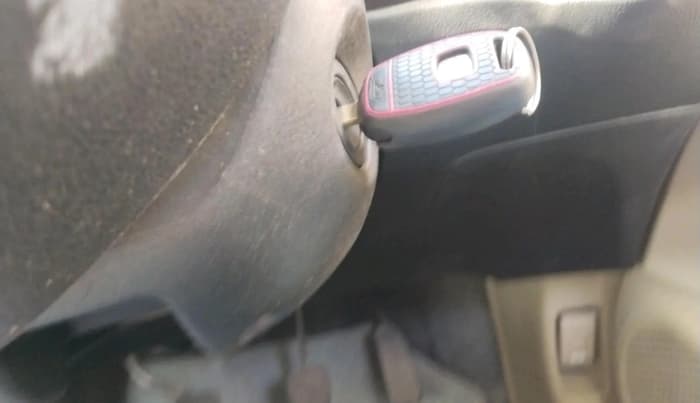 2012 Honda Brio S MT, CNG, Manual, 1,21,063 km, interior