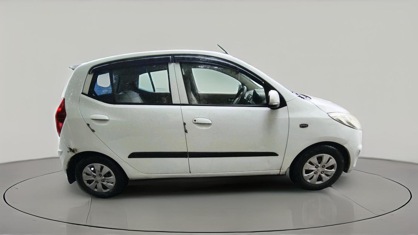 2011 Hyundai i10 MAGNA 1.2, CNG, Manual, 98,229 km, exterior