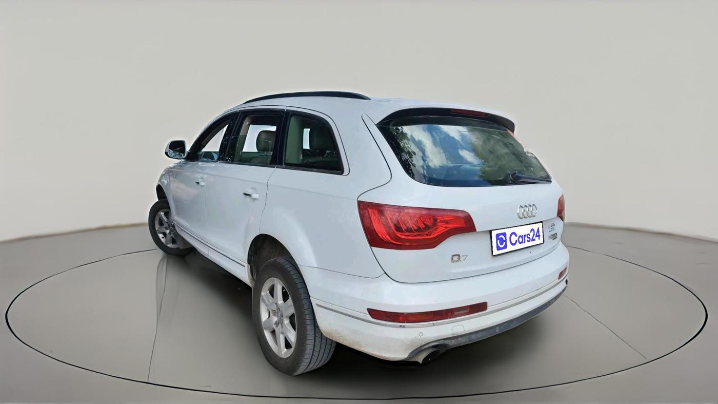2012 Audi Q7 3.0 TDI QUATTRO, Diesel, Automatic, 1,29,598 km, exterior