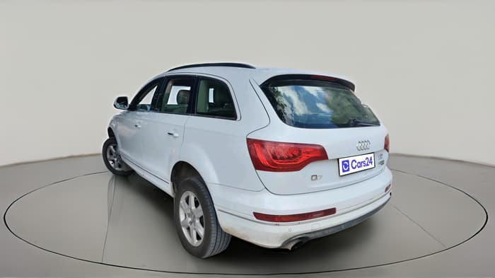 2012 Audi Q7 3.0 TDI QUATTRO, Diesel, Automatic, 1,29,598 km, exterior