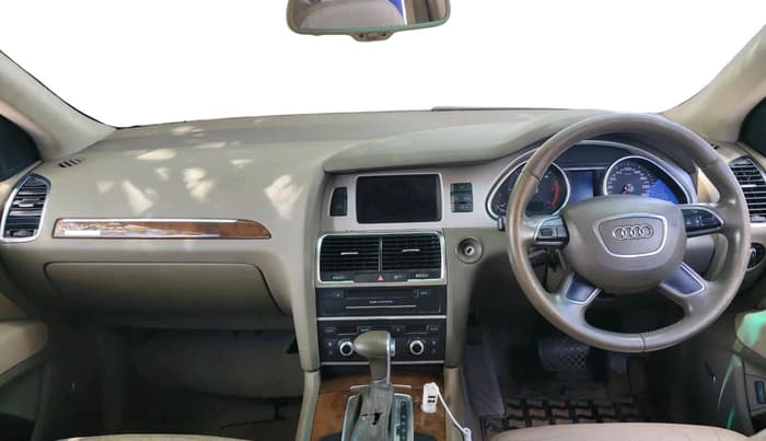 2012 Audi Q7 3.0 TDI QUATTRO, Diesel, Automatic, 1,29,598 km, interior