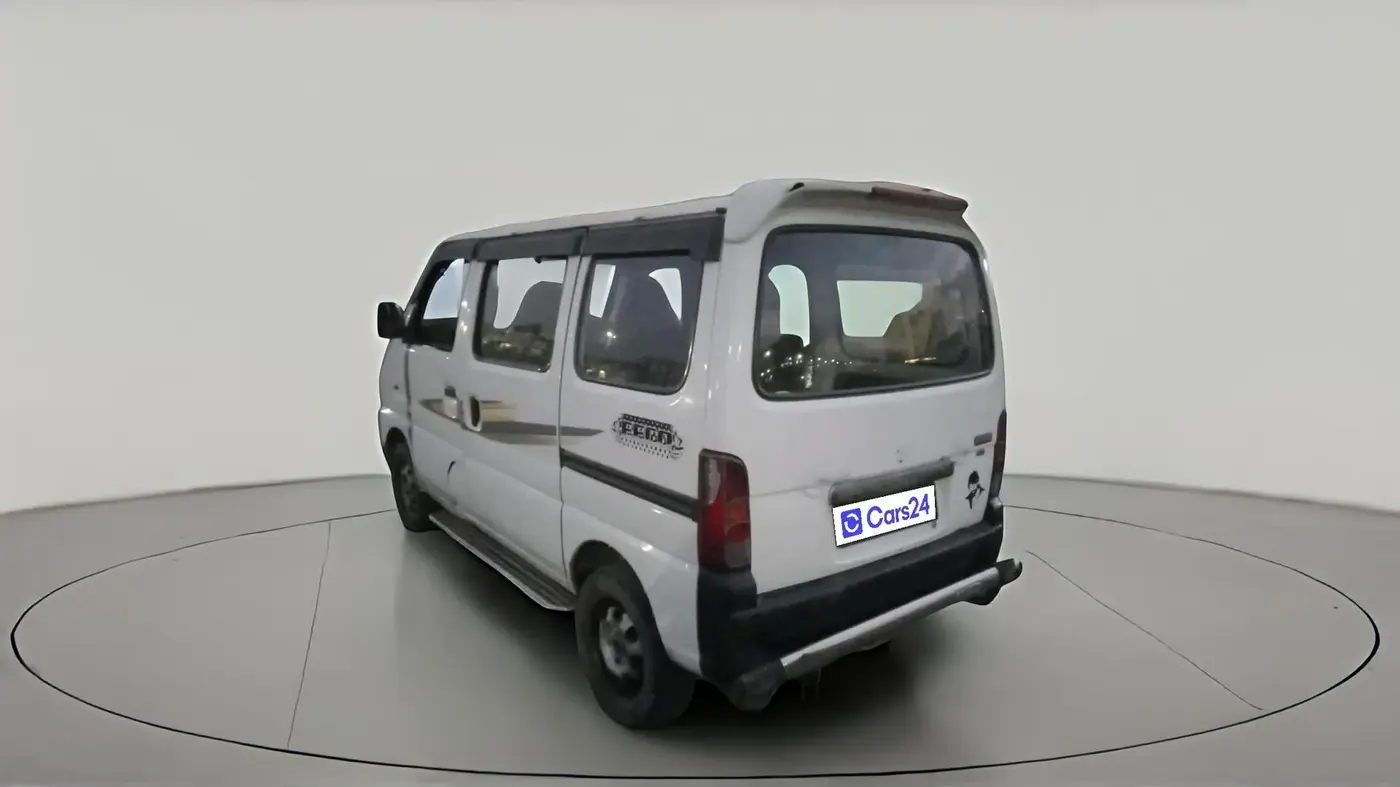 2017 Maruti Eeco 5 STR, CNG, Manual, 3,72,986 km, exterior