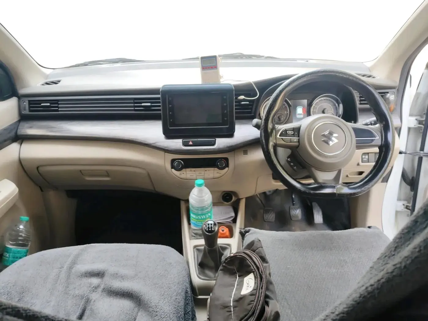2025 Maruti Ertiga ZXI (O) CNG, CNG, Manual, 1,07,743 km, interior