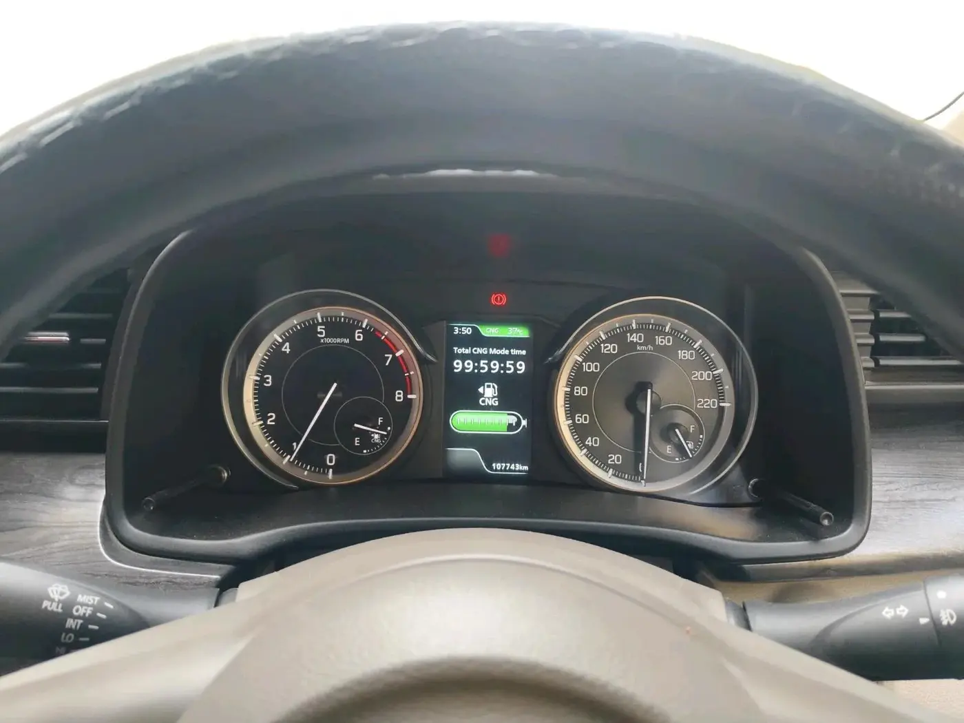 2025 Maruti Ertiga ZXI (O) CNG, CNG, Manual, 1,07,743 km, interior