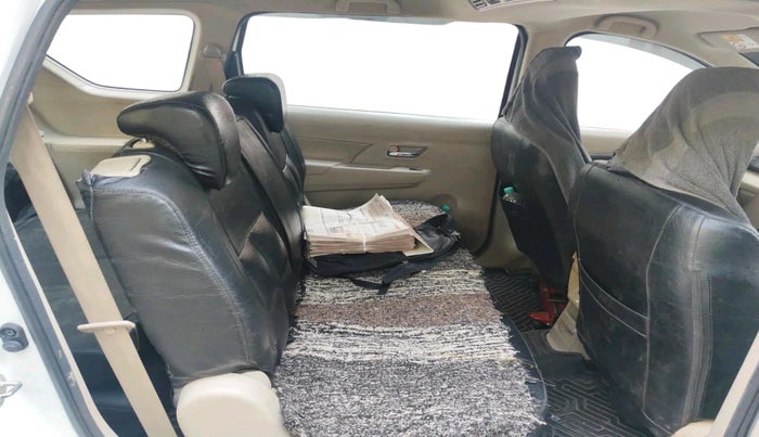 2025 Maruti Ertiga ZXI (O) CNG, CNG, Manual, 1,07,743 km, interior