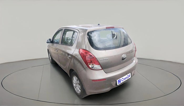 2014 Hyundai i20 SPORTZ 1.2, CNG, Manual, 1,66,412 km, exterior