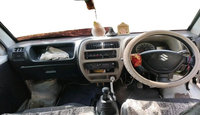 2019 Maruti Eeco 5 STR WITH A/C+HTR, CNG, Manual, 81,277 km, interior