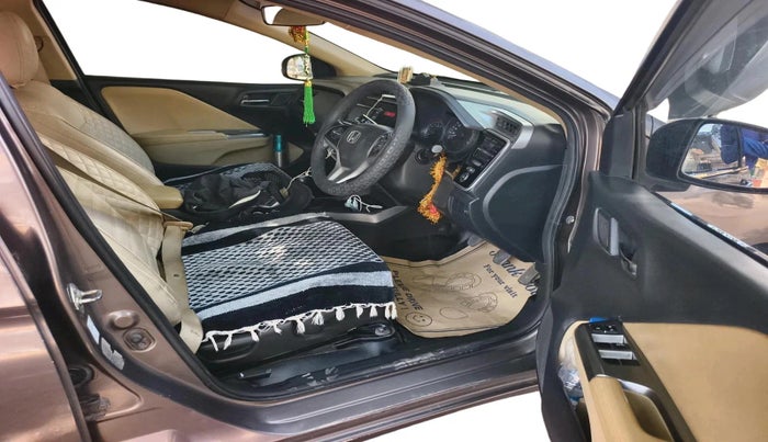 2014 Honda City 1.5L I-DTEC VX, Diesel, Manual, 99,638 km, interior