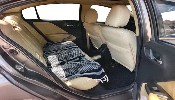 2014 Honda City 1.5L I-DTEC VX, Diesel, Manual, 99,638 km, interior