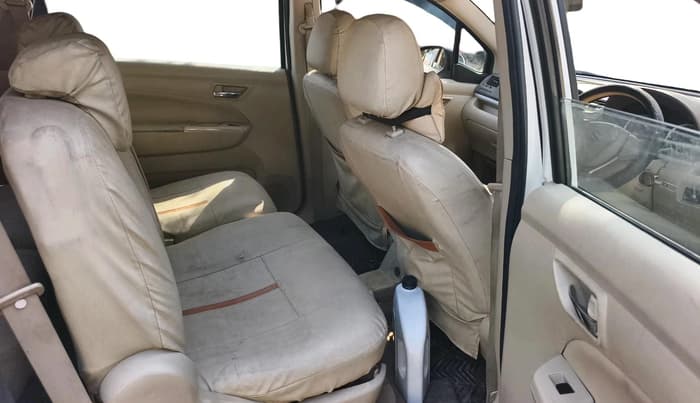 2018 Maruti Ertiga VXI, CNG, Manual, 1,29,109 km, interior