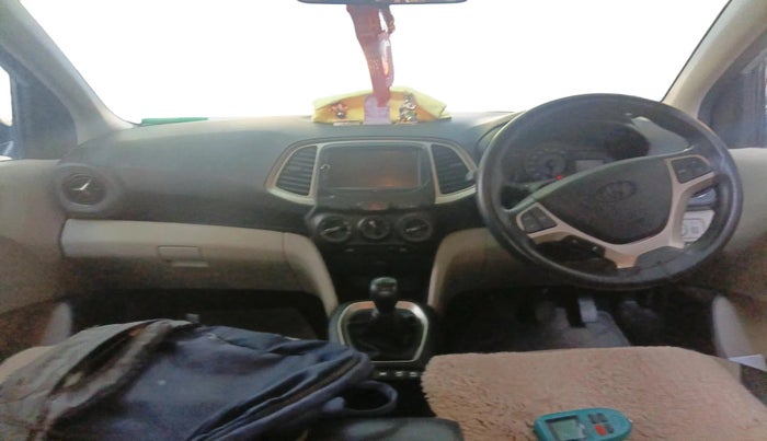 2022 Hyundai NEW SANTRO SPORTZ EXECUTIVE MT CNG, CNG, Manual, 42,946 km, interior