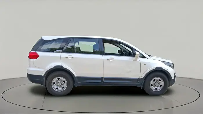 2019 Tata Hexa XMA 4X2 7 STR, Diesel, Automatic, 7,00,001 km, exterior