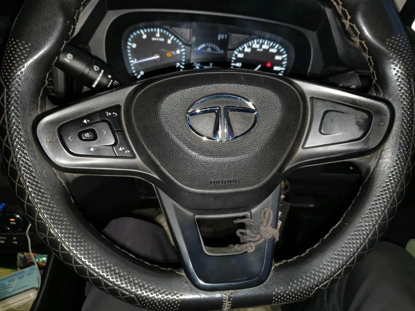 2022 Tata PUNCH ADVENTURE MT, Petrol, Manual, 73,268 km, interior