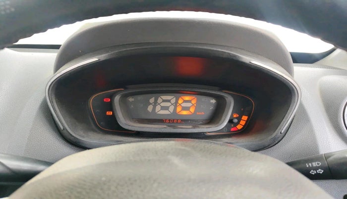 2018 Renault Kwid RXT 1.0 (O), CNG, Manual, 76,088 km, interior