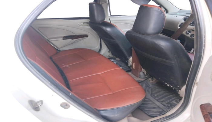 2013 Toyota Etios G, CNG, Manual, 1,73,885 km, interior