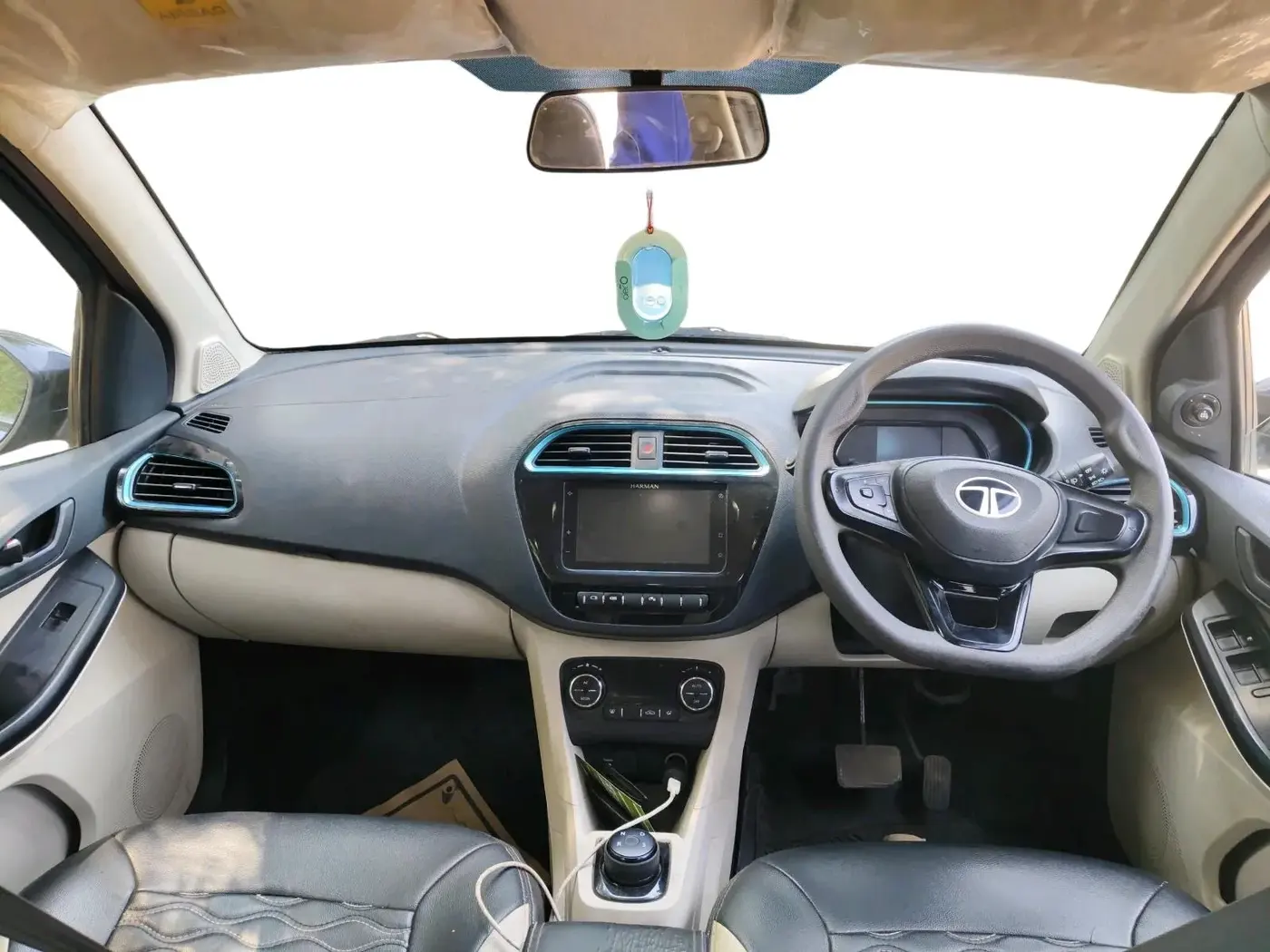 2024 Tata TIAGO EV XT LONG RANGE, Electric, Automatic, 36,895 km, interior