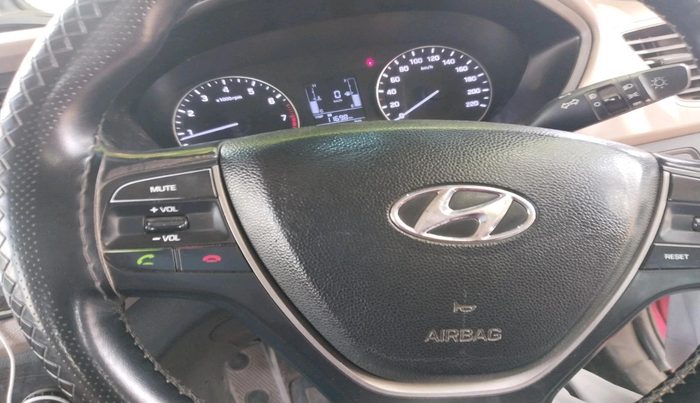 2015 Hyundai Elite i20 SPORTZ 1.2, CNG, Manual, 1,55,181 km, interior