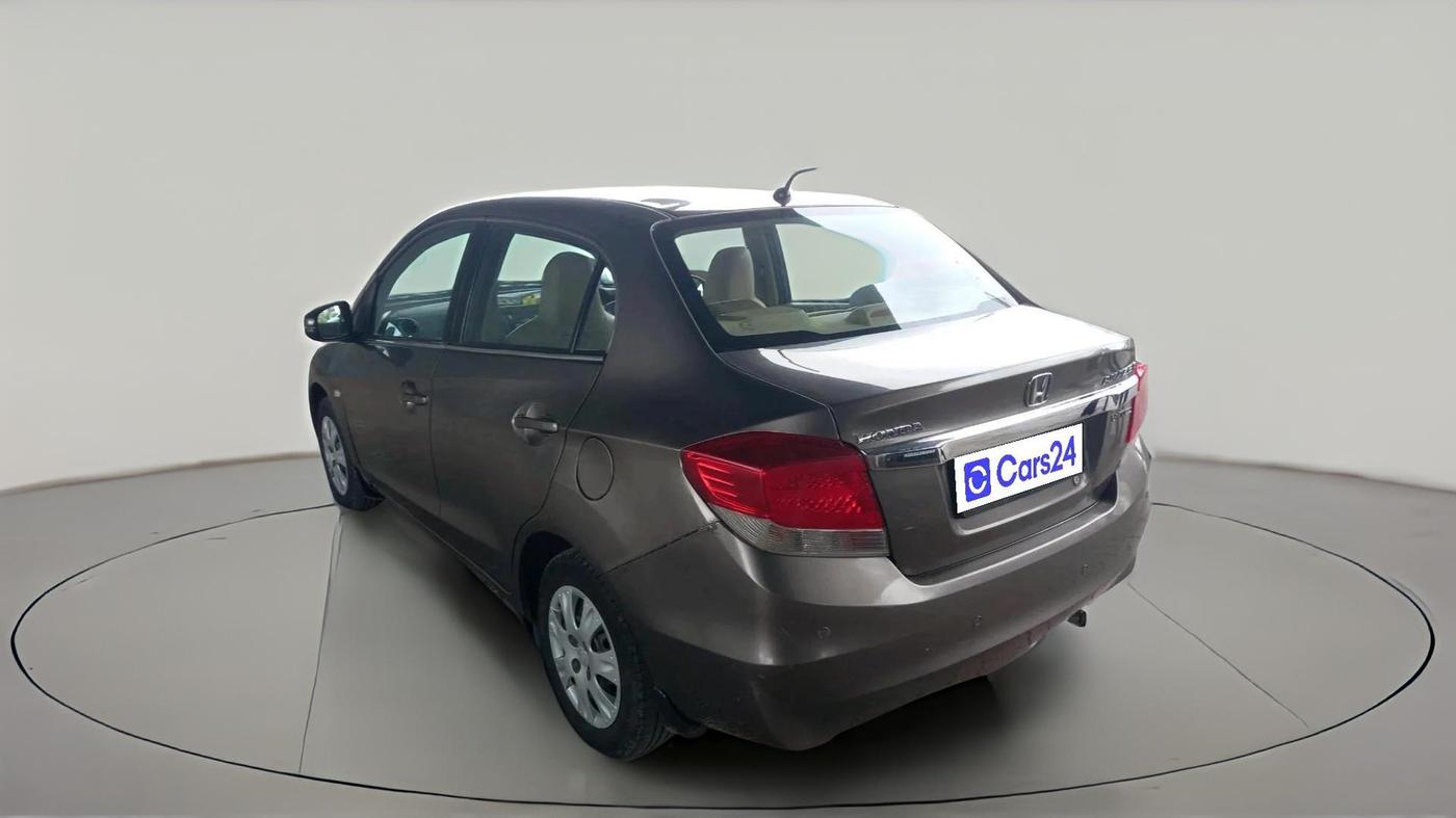 2015 Honda Amaze 1.2L I-VTEC S, CNG, Manual, 1,47,008 km, exterior