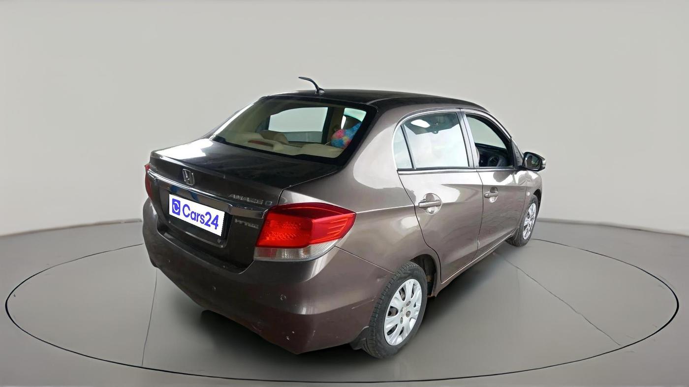 2015 Honda Amaze 1.2L I-VTEC S, CNG, Manual, 1,47,008 km, exterior