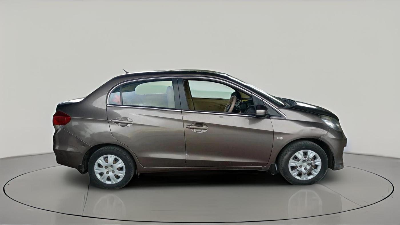 2015 Honda Amaze 1.2L I-VTEC S, CNG, Manual, 1,47,008 km, exterior