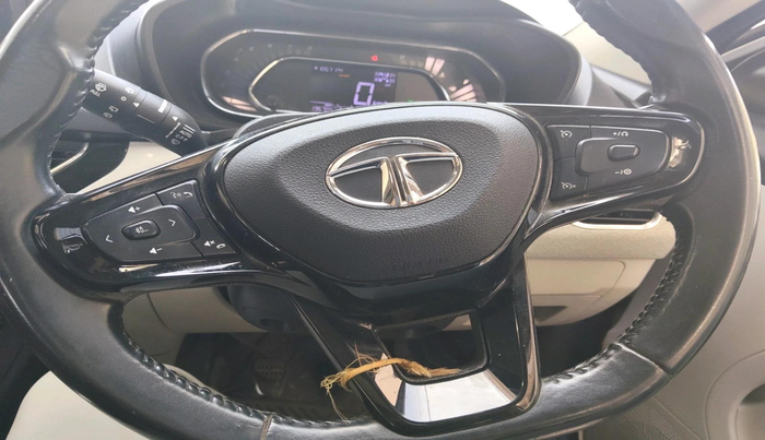 2022 Tata NEXON XZ PLUS (O) DIESEL, Diesel, Manual, 1,36,705 km, interior
