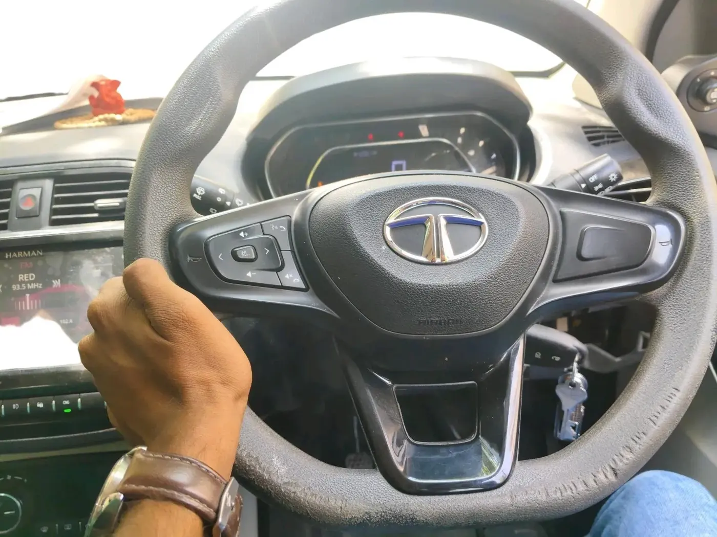 2023 Tata Tiago XZ PLUS CNG, CNG, Manual, 64,184 km, interior