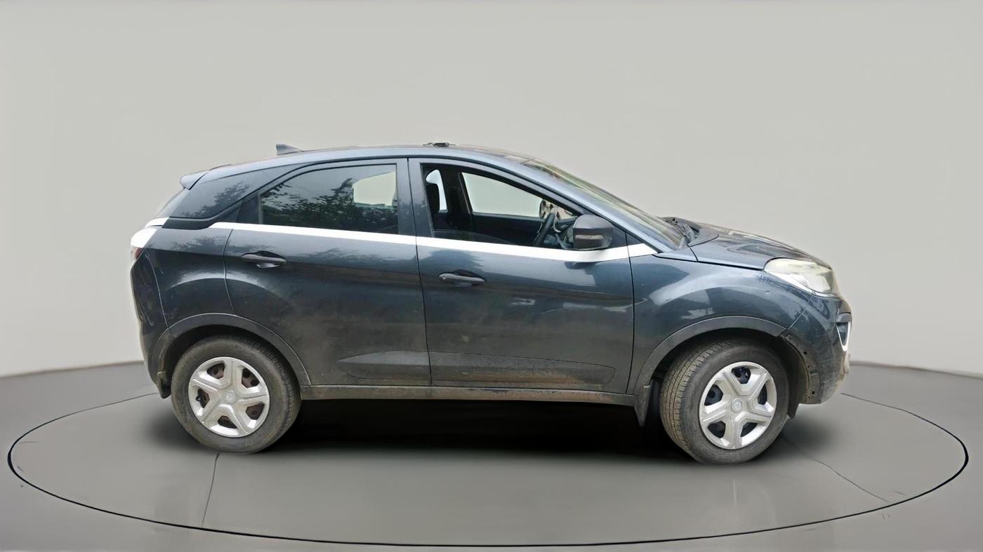 2018 Tata NEXON XM PETROL, CNG, Manual, 76,047 km, exterior