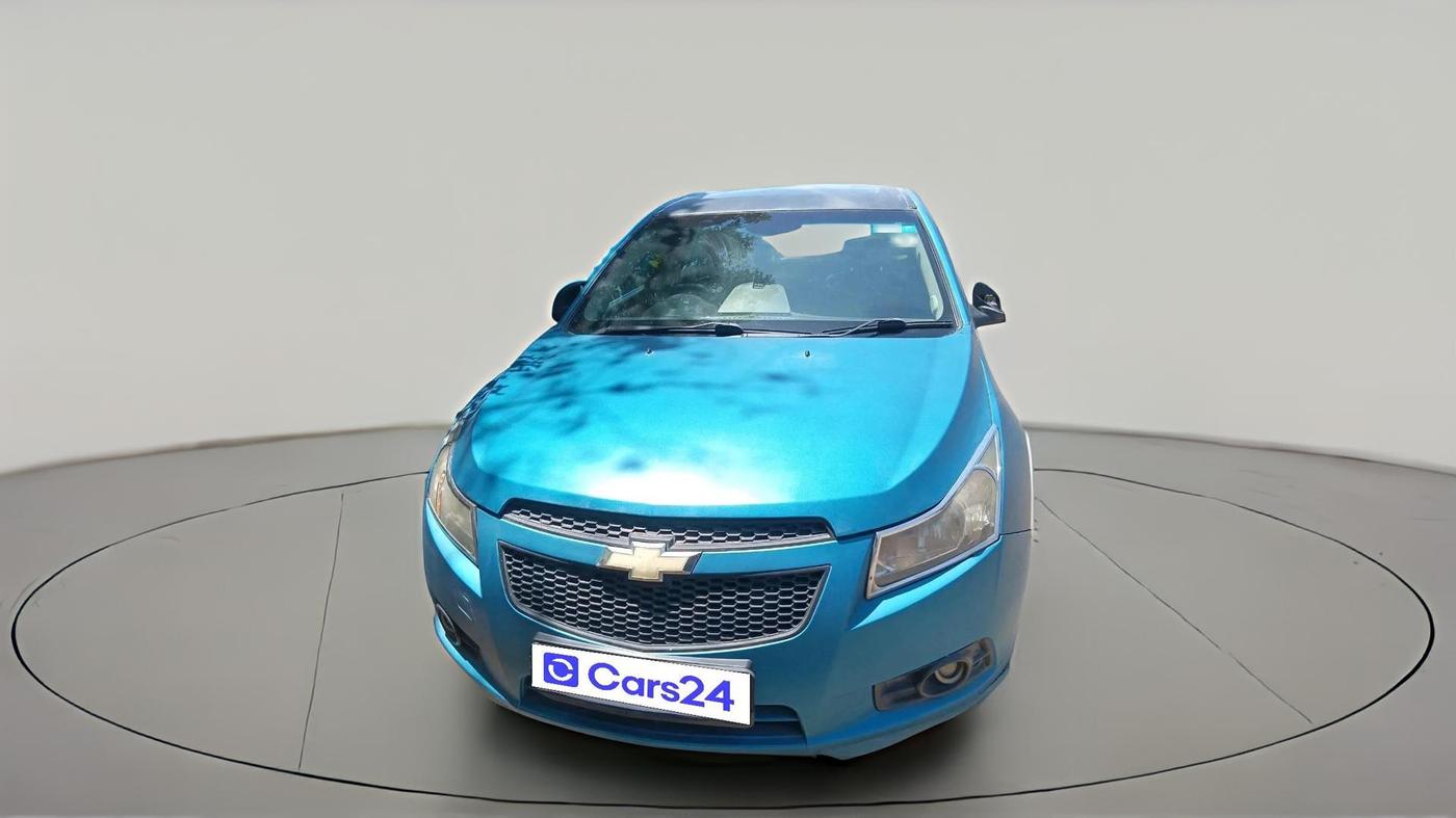 2011 Chevrolet Cruze LTZ, Diesel, Manual, 2,09,153 km, exterior