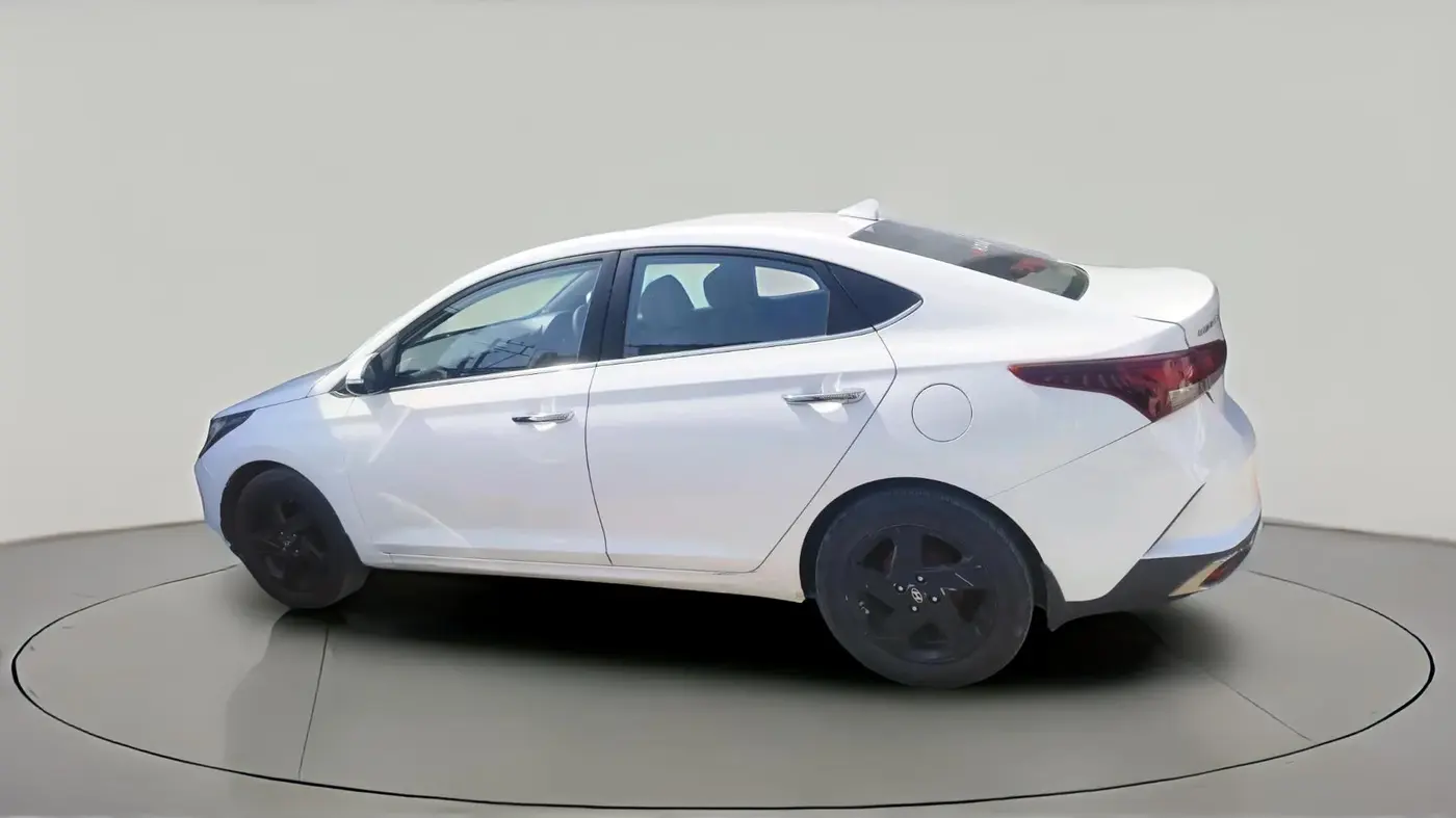 2022 Hyundai Verna SX 1.5 VTVT, Petrol, Manual, 68,642 km, exterior