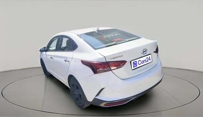 2022 Hyundai Verna SX 1.5 VTVT, Petrol, Manual, 68,642 km, exterior