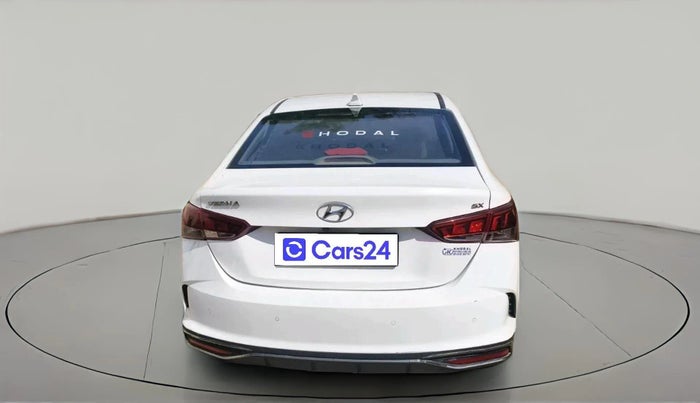 2022 Hyundai Verna SX 1.5 VTVT, Petrol, Manual, 68,642 km, exterior