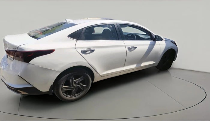 2022 Hyundai Verna SX 1.5 VTVT, Petrol, Manual, 68,642 km, exterior