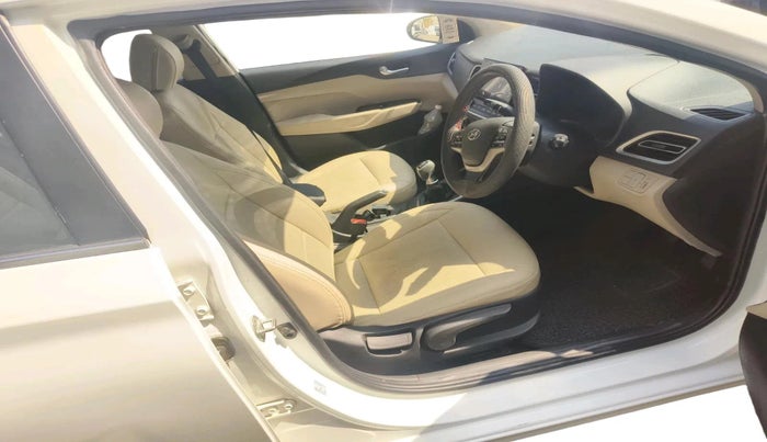 2022 Hyundai Verna SX 1.5 VTVT, Petrol, Manual, 68,642 km, interior