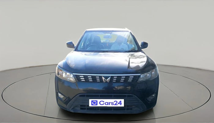 2023 Mahindra XUV300 W6 1.5 Diesel, Diesel, Manual, 65,437 km, exterior