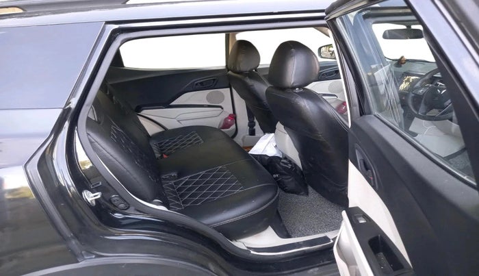 2023 Mahindra XUV300 W6 1.5 Diesel, Diesel, Manual, 65,437 km, interior