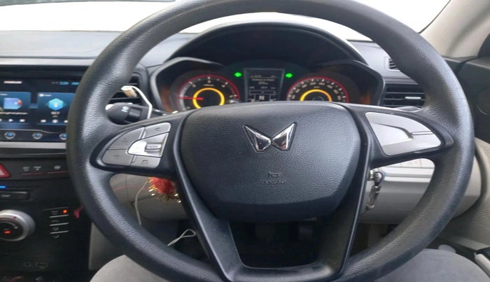 2023 Mahindra XUV300 W6 1.5 Diesel, Diesel, Manual, 65,437 km, interior