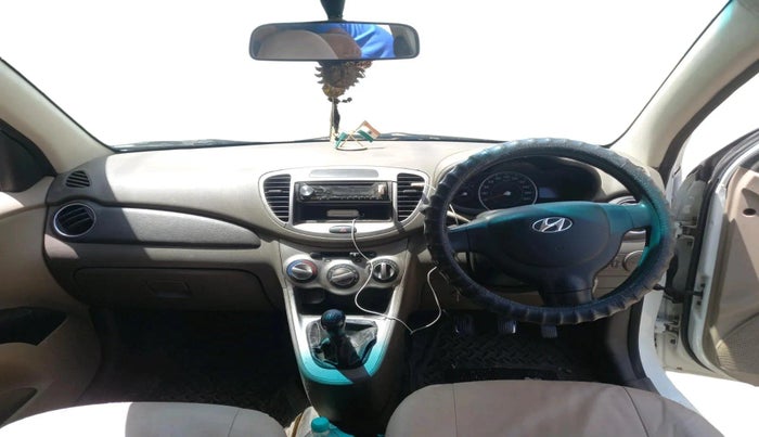 2012 Hyundai i10 MAGNA 1.2, CNG, Manual, 1,42,237 km, interior