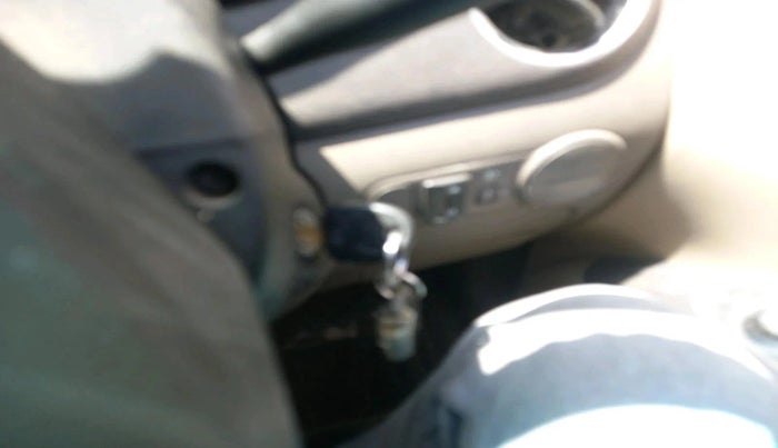 2012 Hyundai i10 MAGNA 1.2, CNG, Manual, 1,42,237 km, interior