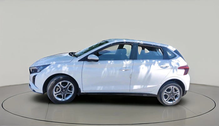 2024 Hyundai NEW I20 SPORTZ 1.2 MT, Petrol, Manual, 52,146 km, exterior