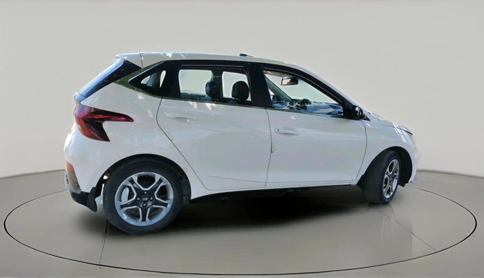 2024 Hyundai NEW I20 SPORTZ 1.2 MT, Petrol, Manual, 52,146 km, exterior