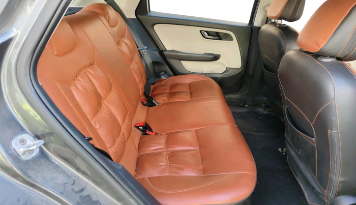 2021 Tata ALTROZ XM PLUS PETROL, Petrol, Manual, 34,016 km, interior