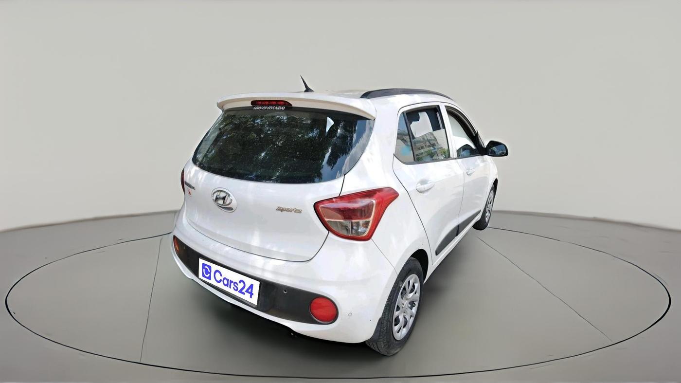2018 Hyundai Grand i10 SPORTZ 1.2 KAPPA VTVT, Petrol, Manual, 67,160 km, exterior