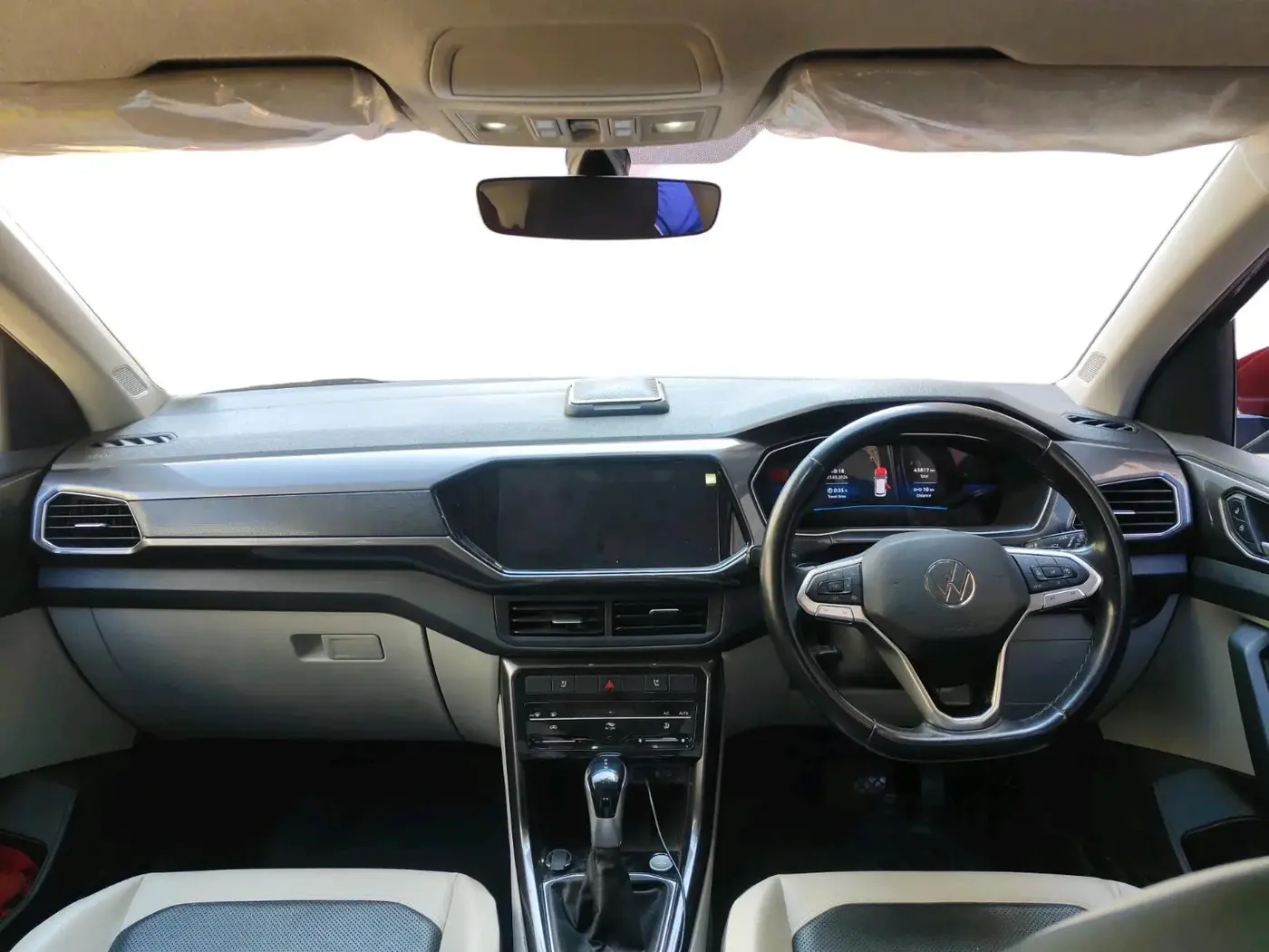 2021 Volkswagen TAIGUN TOPLINE 1.0 TSI AT, Petrol, Automatic, 43,817 km, interior