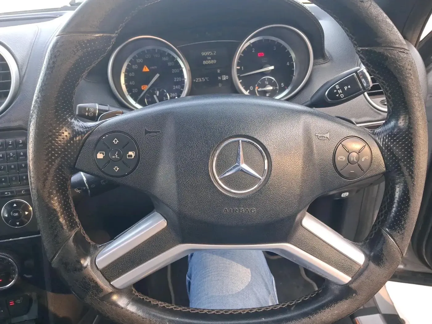 2011 Mercedes Benz Ml Class 350 CDI, Diesel, Automatic, 80,889 km, interior