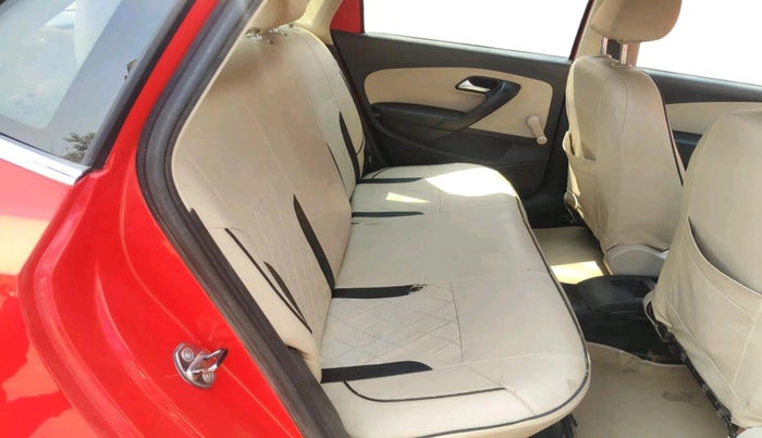 2012 Volkswagen Polo TRENDLINE 1.2L DIESEL, Diesel, Manual, 1,30,338 km, interior