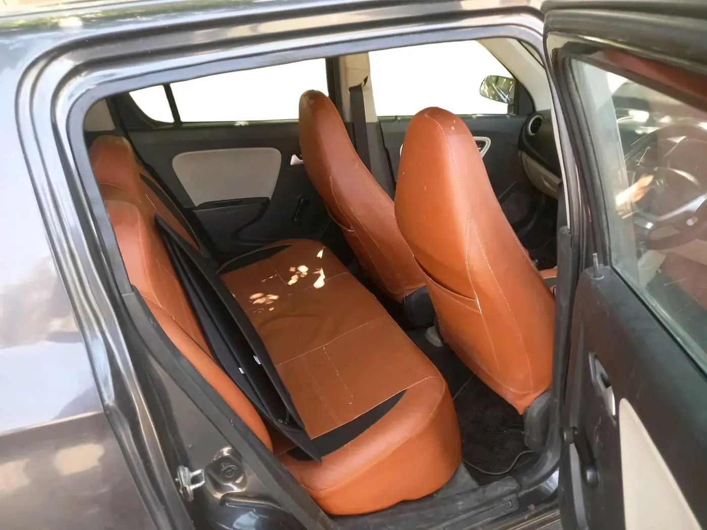 2019 Maruti Alto LXI, CNG, Manual, 1,22,058 km, interior